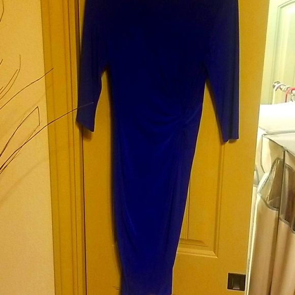 Dress - Picture 4 of 4